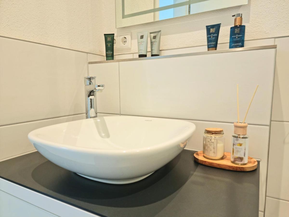 Homestay-Stylish, Zentral- Loft Apartment-Parking Ingolstadt Exteriér fotografie